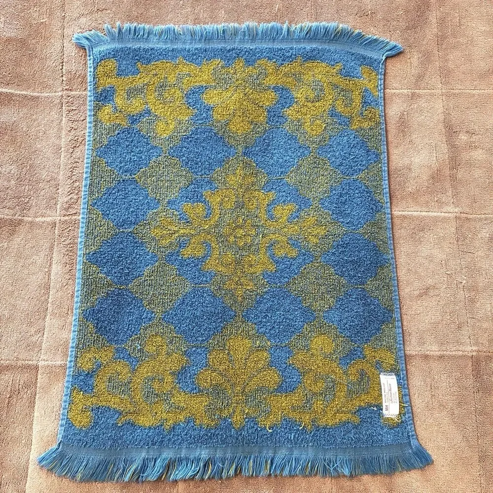 2 Vintage JC Penney Fashion Manor Bath Hand Towel Set MCM Blue Avocado Olive